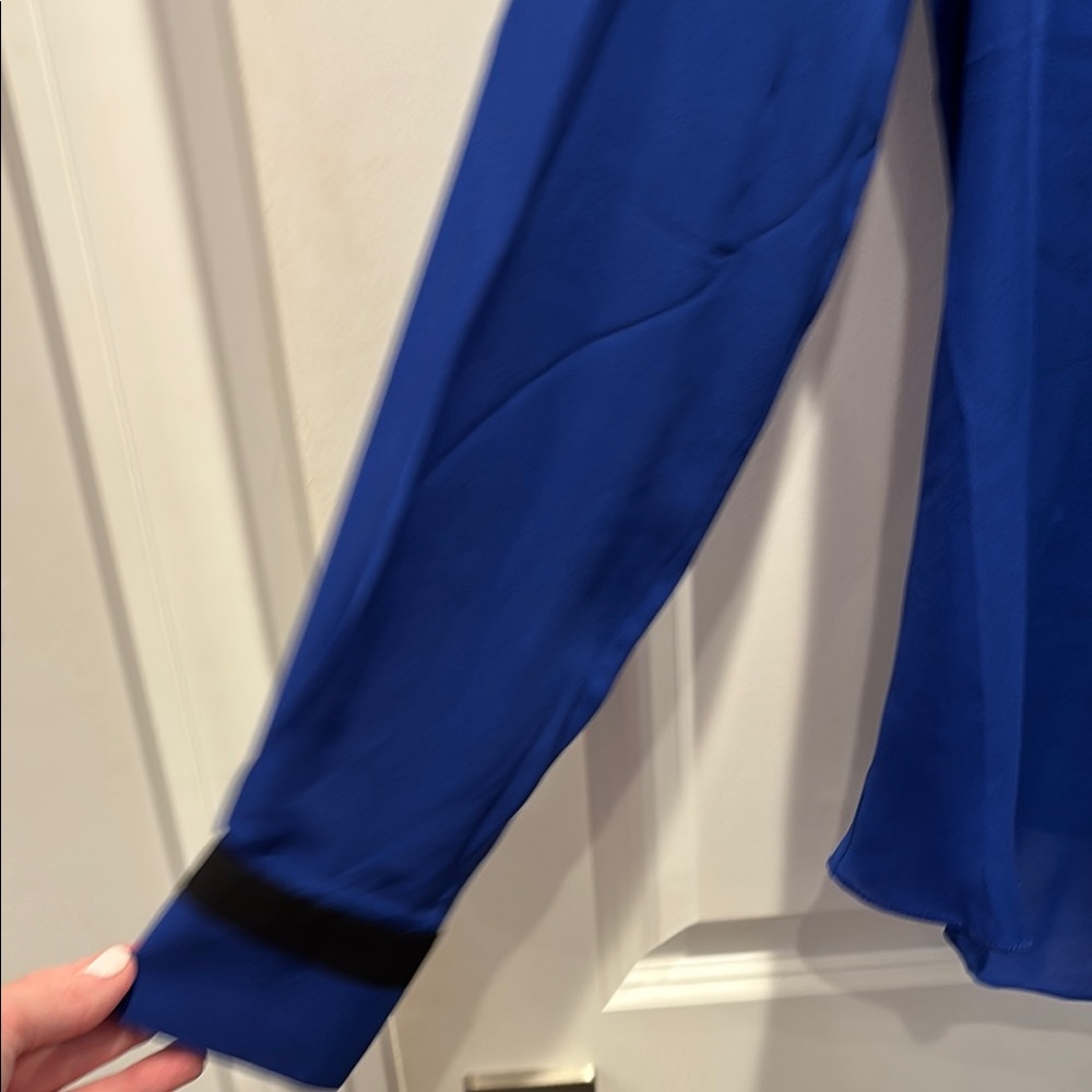 L.A.M.B. Blue V-Neck Long Sleeve Blouse with Bib Collar - Picture 4 of 4